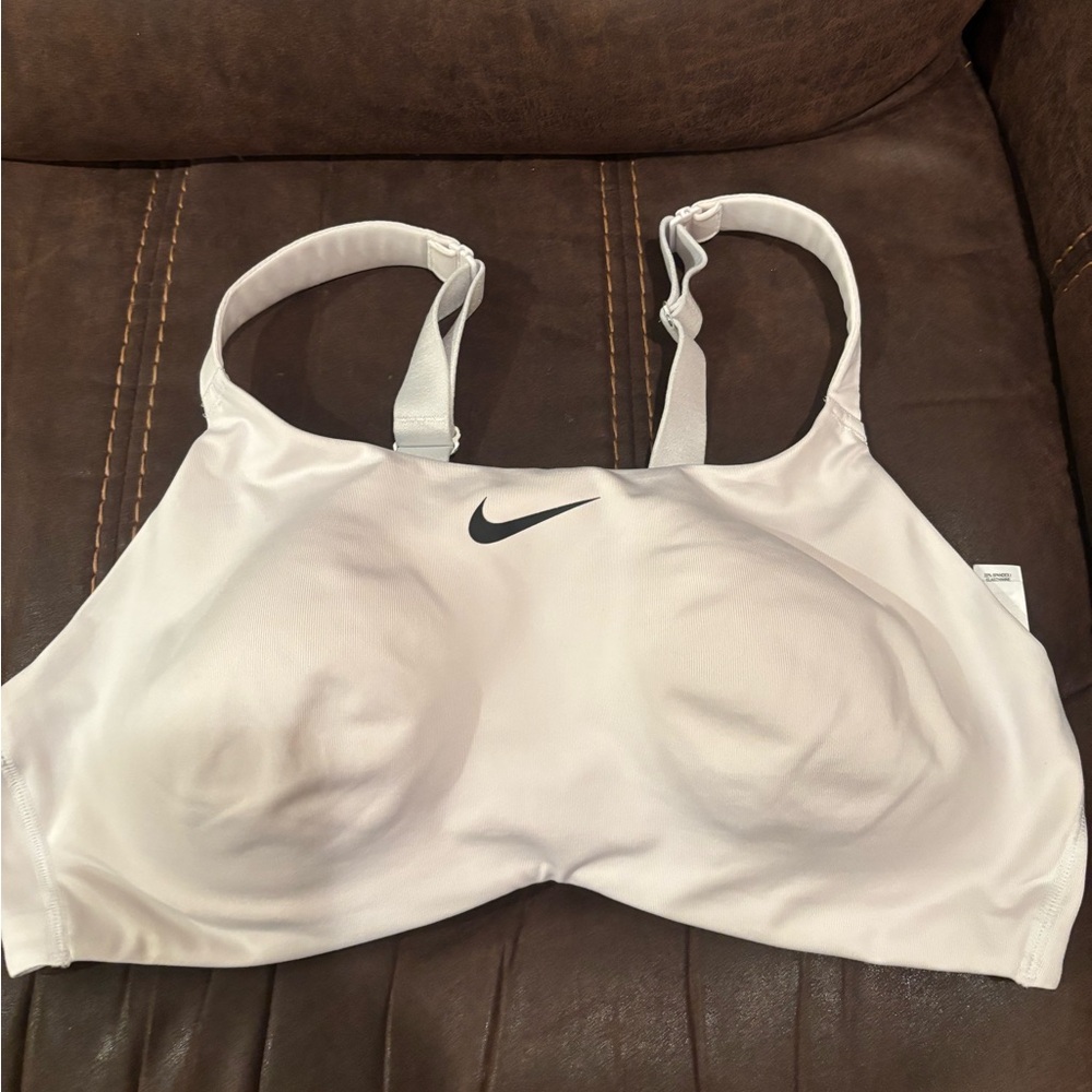 Adjustable Nike padded bra